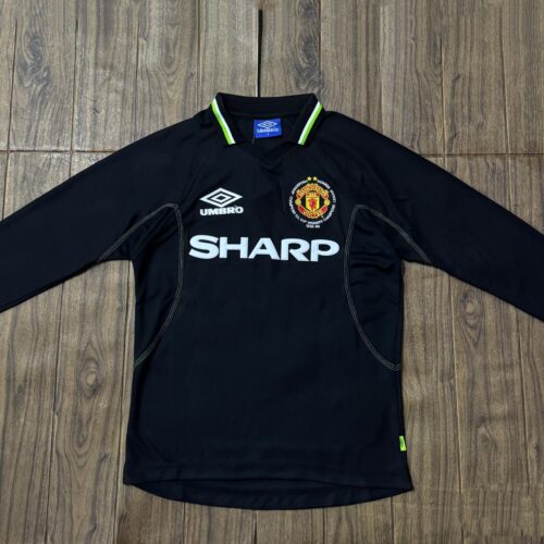 Black Manchester United Long Sleeve