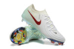 NIKE PHANTOM LUNA ELITE FG -Low cut