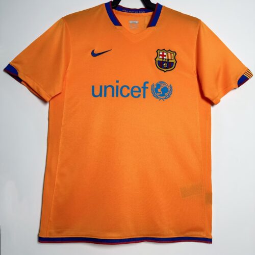 9c964416 2006-07 Barcelona away 11 (retro)
