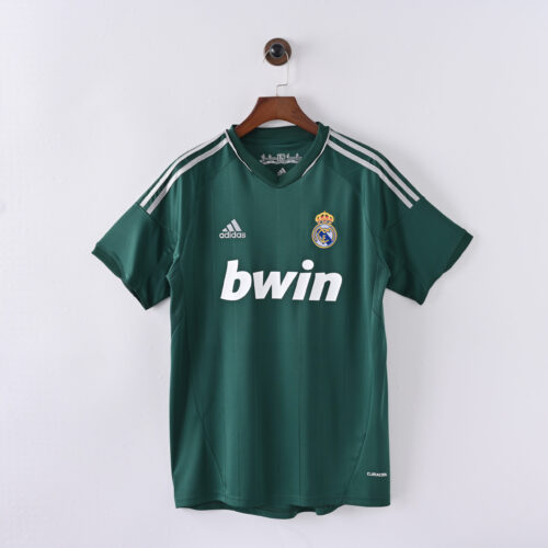 9f8824b1 12-13 Real Madrid away 8 (retro)
