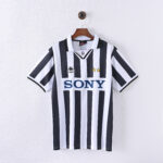 96-97 Juventus home 7 (retro)