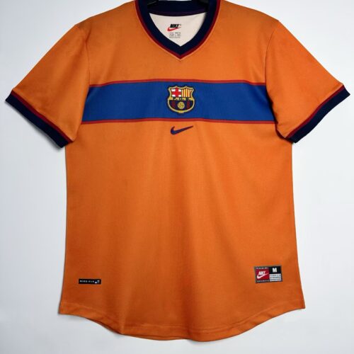 c1173d65 1998-99 Barcelona's second away game 7 (retro)