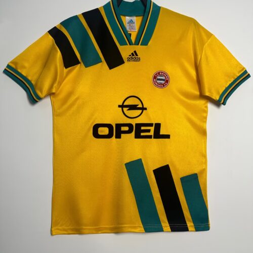 c29564bf 1993-95 Bayern away7 (retro)