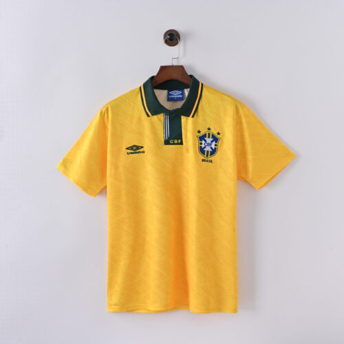 f426404a 91-93 Brazil home 6 (retro)