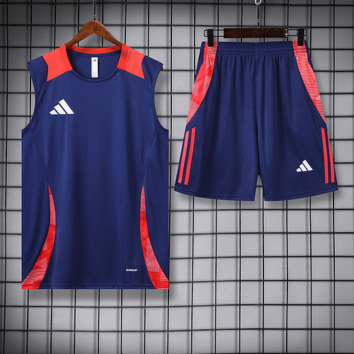 24-25 adidas casual trainings